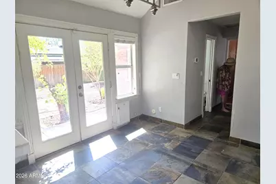 1406 E Earll Drive, Phoenix, AZ 85014 - Photo 10