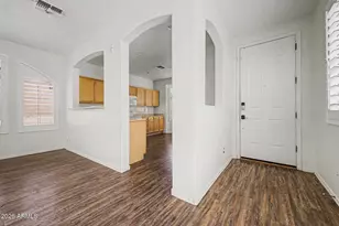 1822 E Ellis St, Phoenix, AZ 85042 - Photo 4