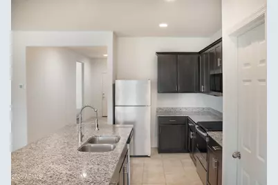 43633 W Yucca Lane, Maricopa, AZ 85138 - Photo 6