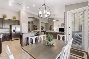 237 S 122nd Ave, Avondale, AZ 85323 - Photo 2