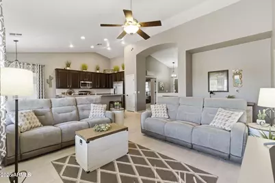 237 S 122nd Avenue, Avondale, AZ 85323 - Photo 6