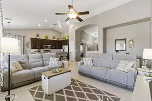 237 S 122nd Ave, Avondale, AZ 85323 - Photo 6