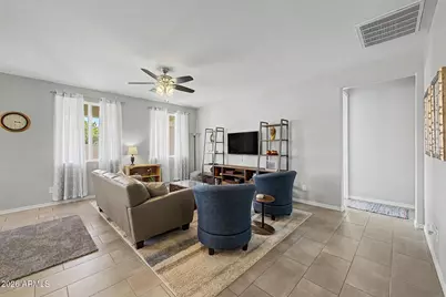 15259 W Charter Oak Road, Surprise, AZ 85379 - Photo 12