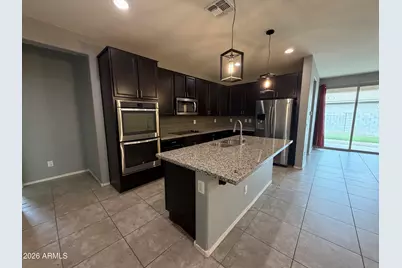 21887 N 181st Avenue, Surprise, AZ 85387 - Photo 2