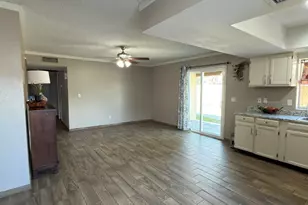615 N 61st Dr, Phoenix, AZ 85043 - Photo 6