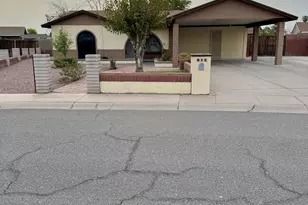 615 N 61st Dr, Phoenix, AZ 85043 - Photo 2
