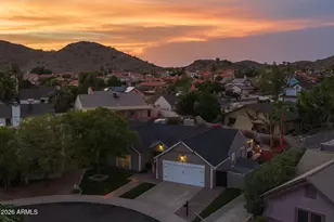 4602 E Kachina Trail, Phoenix, AZ 85044 - Photo 2