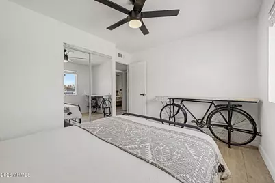 4819 W Sunnyside Avenue, Glendale, AZ 85304 - Photo 12