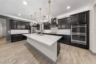 12539 W Tuckey Ln, Glendale, AZ 85307 - Photo 10