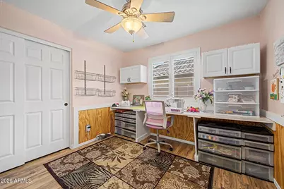 18164 W Desert Lane, Surprise, AZ 85388 - Photo 24