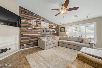 18164 W Desert Lane, Surprise, AZ 85388 - Photo 8