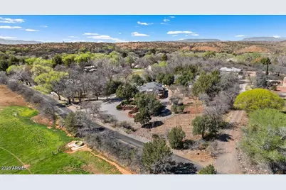 10580 E Swinging Bridge Lane, Cornville, AZ 86325 - Photo 40
