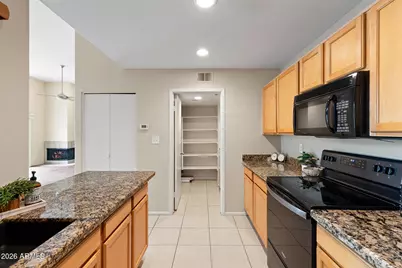 11333 N 92nd Street #2065, Scottsdale, AZ 85260 - Photo 10