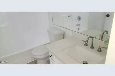 8702 N 67th Drive N, Peoria, AZ 85345 - Photo 10