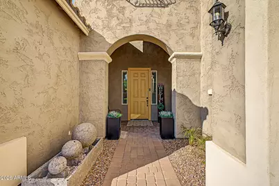 7857 S Penrose Drive, Gilbert, AZ 85298 - Photo 10