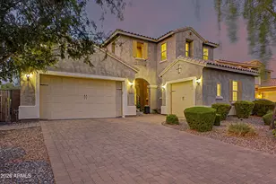 7857 S Penrose Dr, Gilbert, AZ 85298 - Photo 1