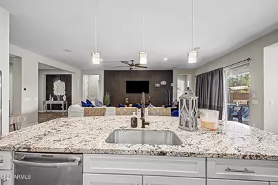 7857 S Penrose Drive, Gilbert, AZ 85298 - Photo 18