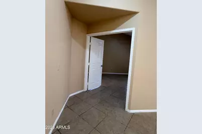 7568 W Kerry Lane, Glendale, AZ 85308 - Photo 12