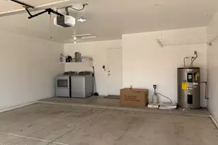 7568 W Kerry Ln, Glendale, AZ 85308 - Photo 2