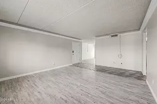4201 E Camelback Rd, Phoenix, AZ 85018 - Photo 8