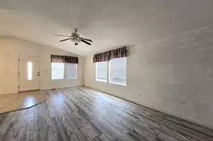 19602 N 32nd St, Phoenix, AZ 85050 - Photo 4