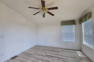 19602 N 32nd St, Phoenix, AZ 85050 - Photo 16