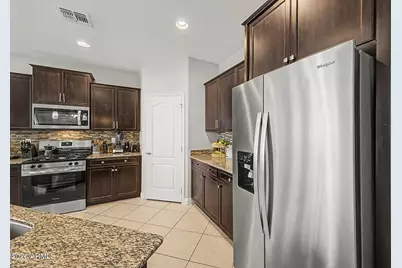 18461 N Ravello Road N, Maricopa, AZ 85138 - Photo 8