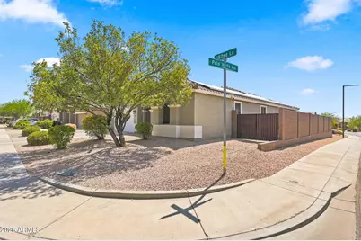 9727 N 182nd Lane, Waddell, AZ 85355 - Photo 6