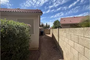 617 S Golden Key St, Gilbert, AZ 85233 - Photo 24