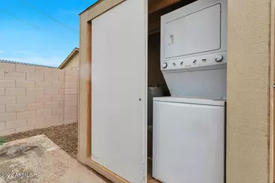 1638 E Granada Road #B, Phoenix, AZ 85006 - Photo 14