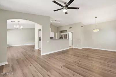 3256 E Rosemonte Drive, Phoenix, AZ 85050 - Photo 12