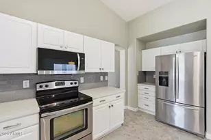 3256 E Rosemonte Dr, Phoenix, AZ 85050 - Photo 18
