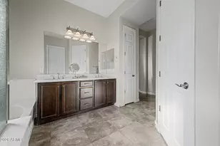 2690 E Hazeltine Way, Gilbert, AZ 85298 - Photo 16