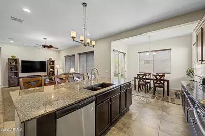 2690 E Hazeltine Way, Gilbert, AZ 85298 - Photo 4