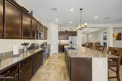 2690 E Hazeltine Way, Gilbert, AZ 85298 - Photo 2