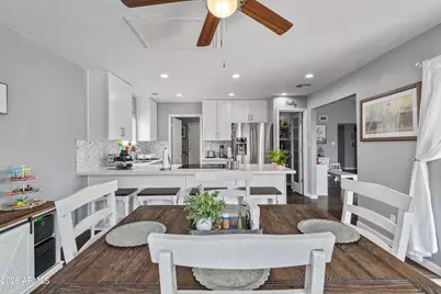 16418 N 47th Avenue, Glendale, AZ 85306 - Photo 28