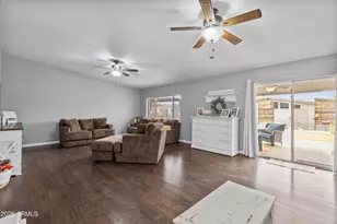 16418 N 47th Ave, Glendale, AZ 85306 - Photo 4