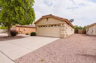 11931 W Charter Oak Rd, El Mirage, AZ 85335 - Photo 12