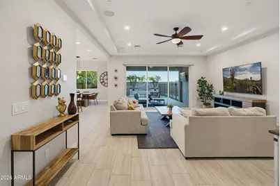 11627 W Andrew Lane, Peoria, AZ 85383 - Photo 2