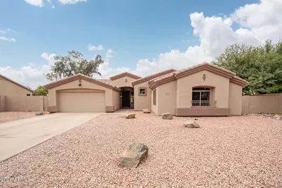 1740 S Heritage Drive, Gilbert, AZ 85295 - Photo 1
