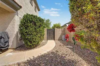 8433 E Peralta Avenue, Mesa, AZ 85212 - Photo 4