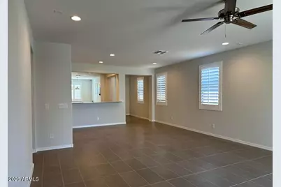 9016 W San Juan Avenue, Glendale, AZ 85305 - Photo 14