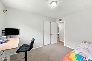 604 E Dunbar Dr, Tempe, AZ 85282 - Photo 20
