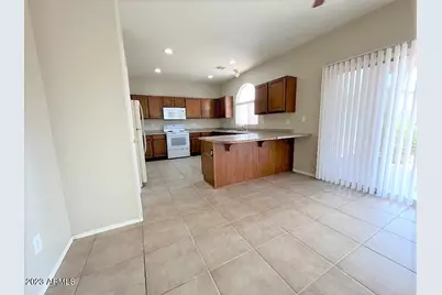 2417 S 90th Glen, Tolleson, AZ 85353 - Photo 12
