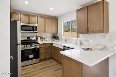 4509 W Topeka Drive, Glendale, AZ 85308 - Photo 22