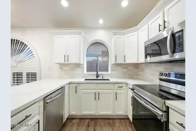 17119 N Elko Drive, Surprise, AZ 85374 - Photo 14