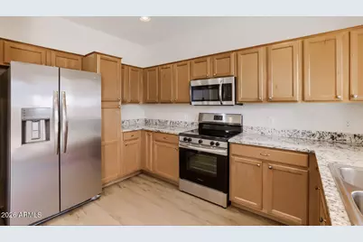 9403 W Ross Avenue, Peoria, AZ 85382 - Photo 14