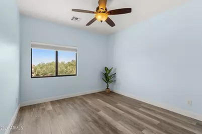 2405 W Barbie Lane, Phoenix, AZ 85085 - Photo 58