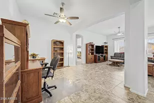 1046 W Ayrshire Trail, San Tan Valley, AZ 85143 - Photo 8