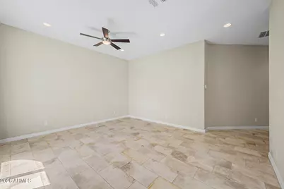 8428 S 16th Drive, Phoenix, AZ 85041 - Photo 6